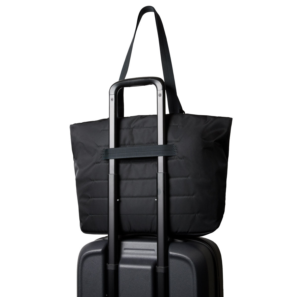 Bellroy Laneway Tote 19L in Ink - Getoutside Shoes