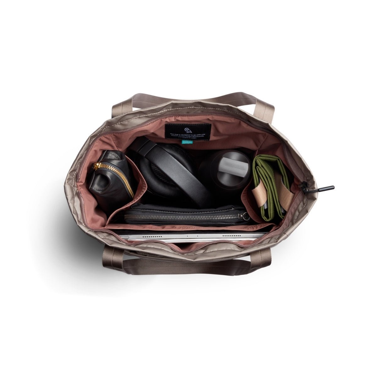 Bellroy Laneway Totepack 18L in Fawn - Getoutside Shoes