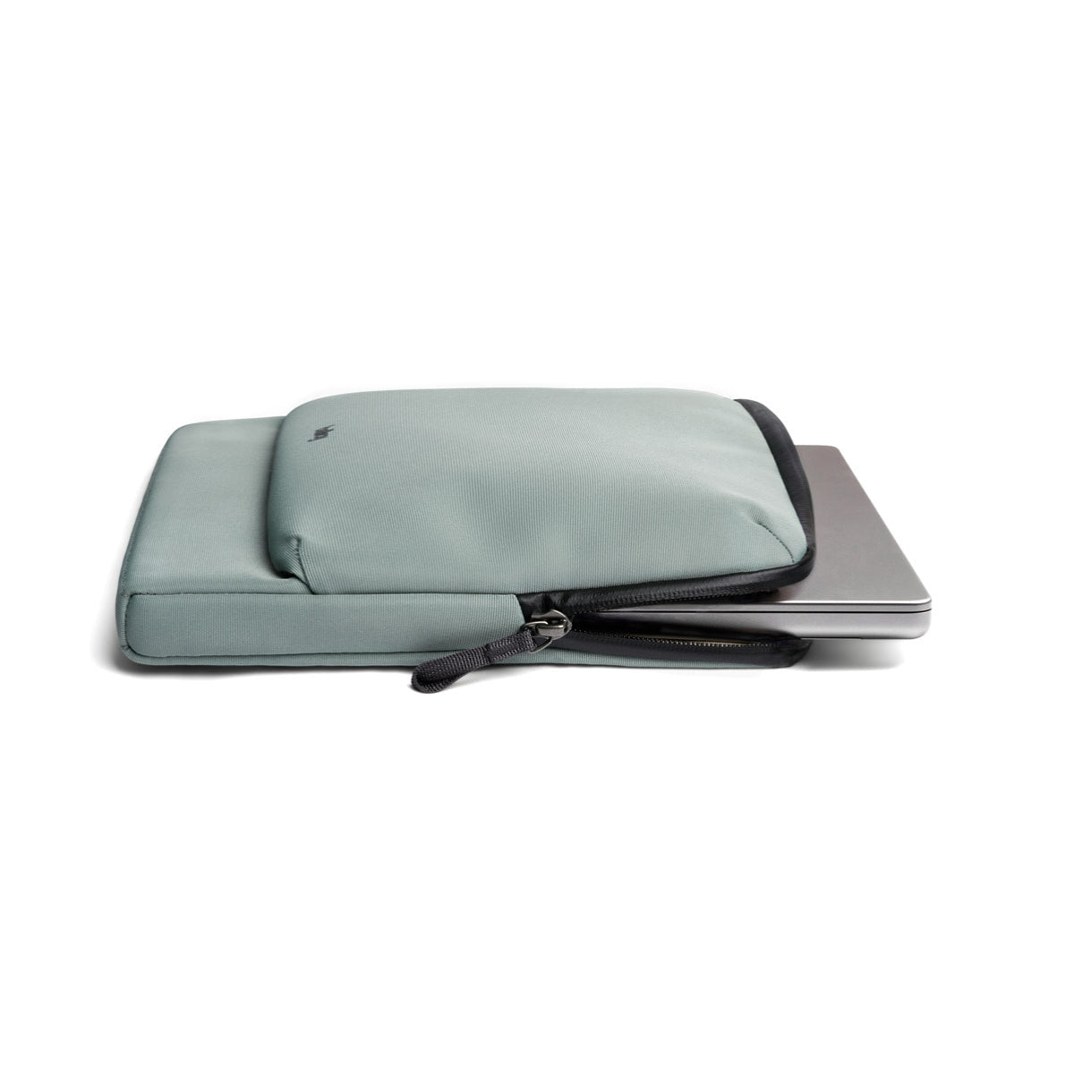 Bellroy Laptop Caddy 16" in Eucalyptus - Getoutside Shoes