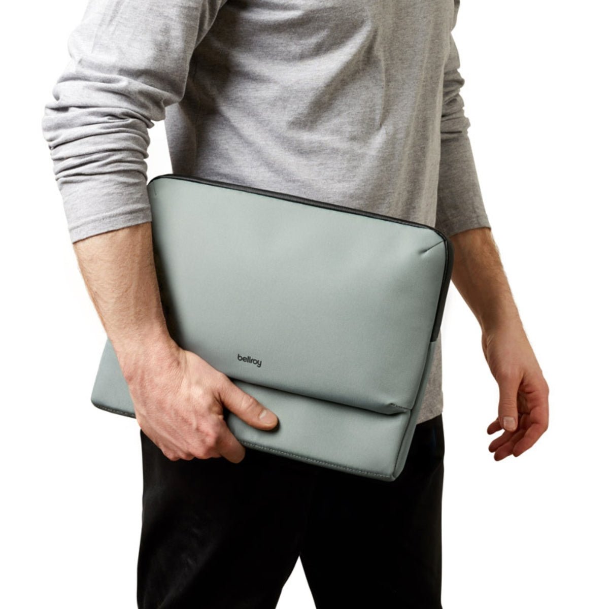 Bellroy Laptop Caddy 16" in Eucalyptus - Getoutside Shoes