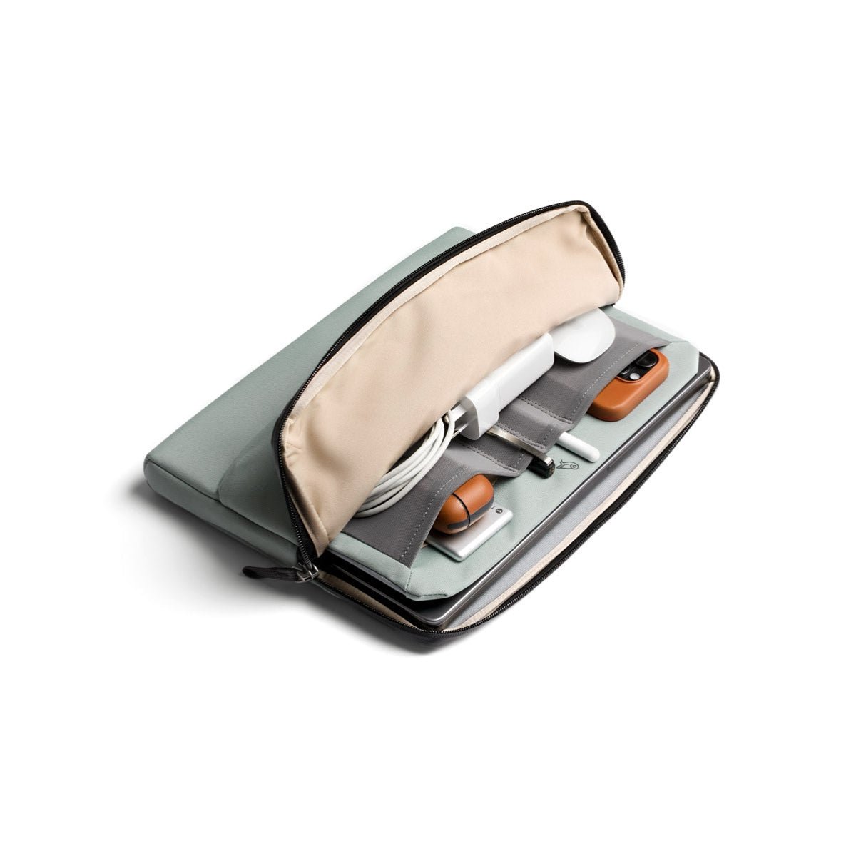 Bellroy Laptop Caddy 16" in Eucalyptus - Getoutside Shoes