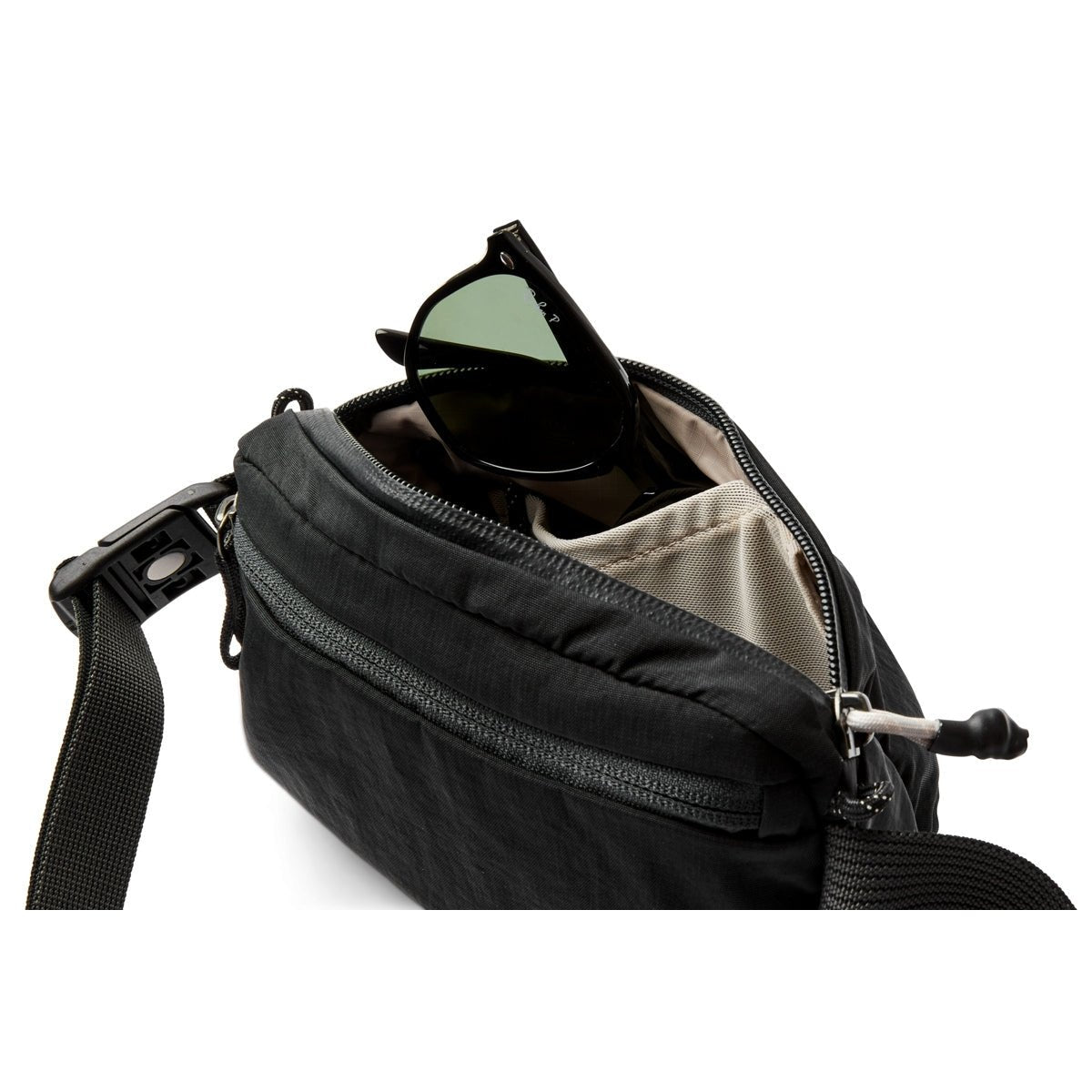 Bellroy Lite Belt Bag in Black - Getoutside Shoes