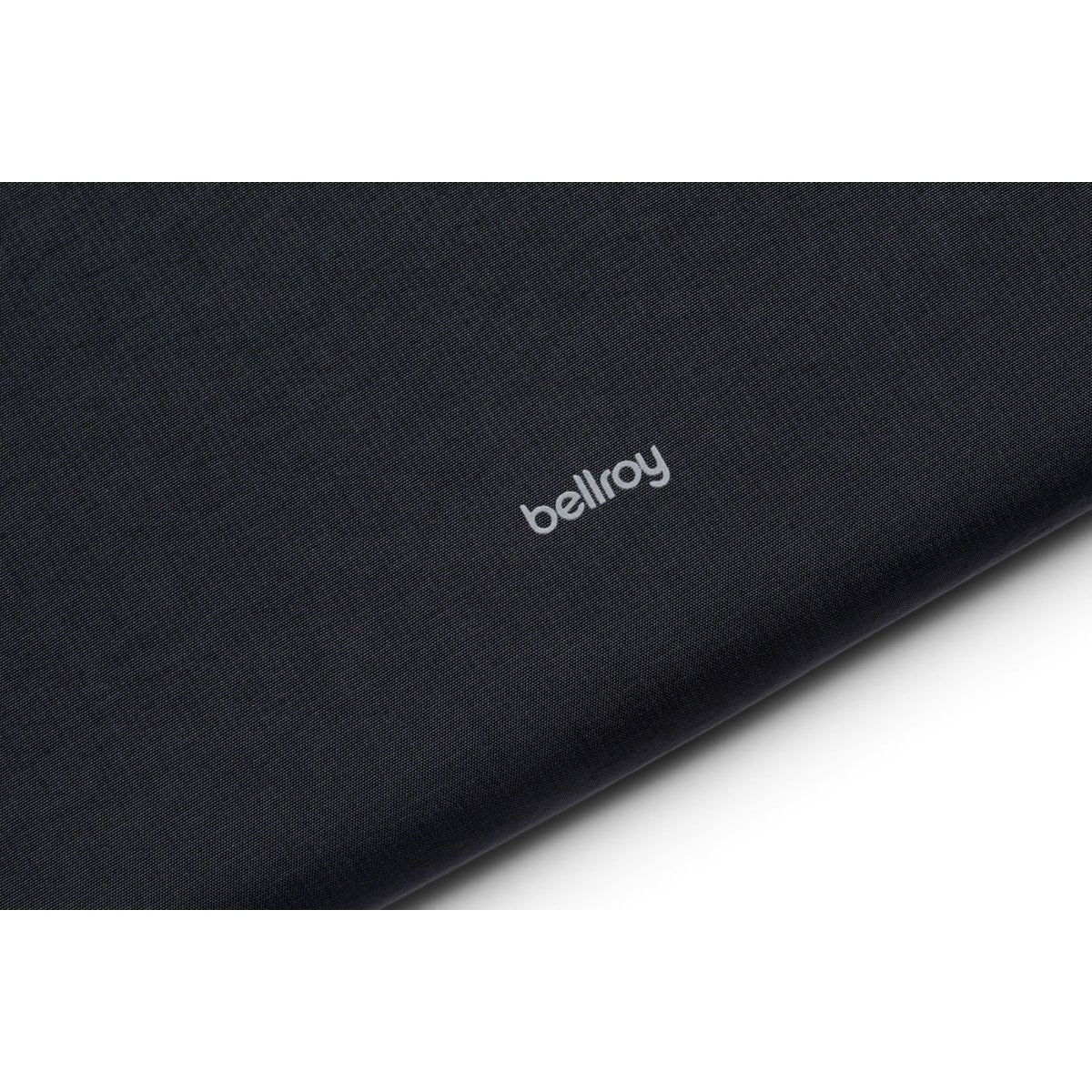 Bellroy Lite Laptop Sleeve 16" in Black - Getoutside Shoes