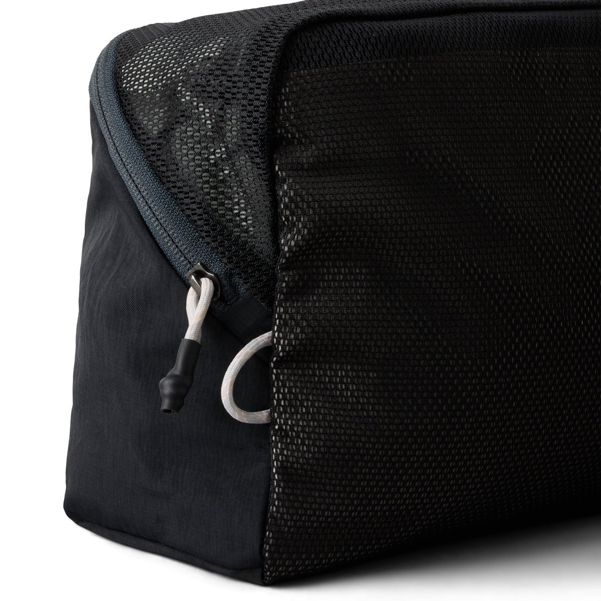 Bellroy Lite Packing Cube 6L in Black - Getoutside Shoes