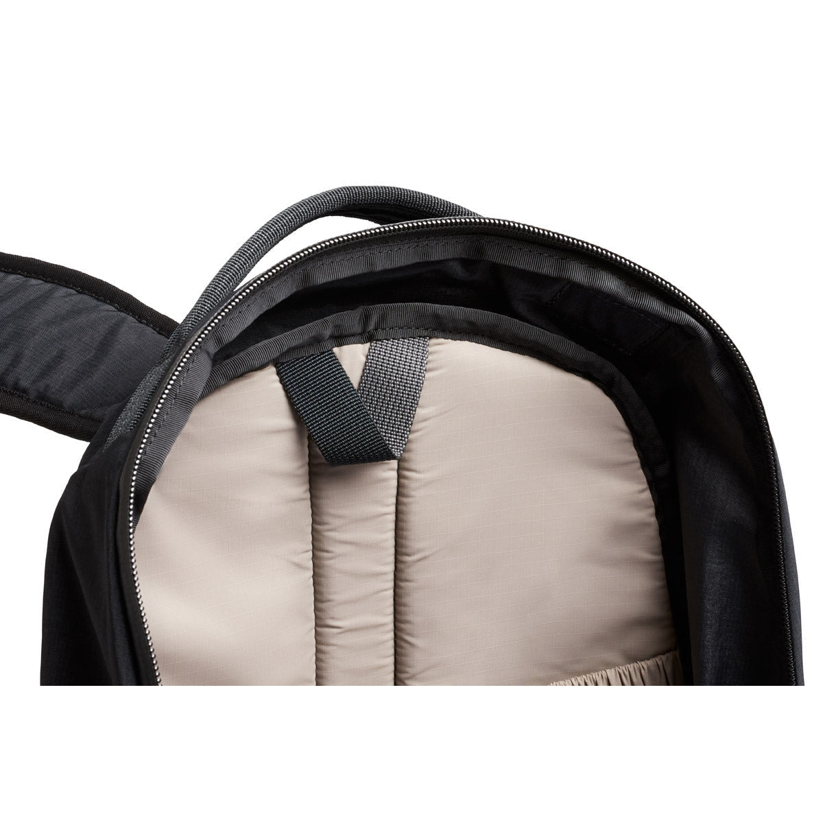 Bellroy Lite Ready Pack in Black - Getoutside Shoes