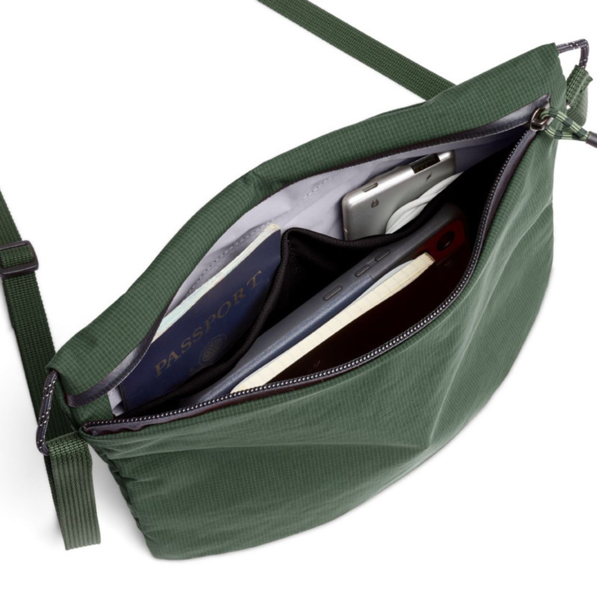 Bellroy Lite Sacoche in Spruce - Getoutside Shoes
