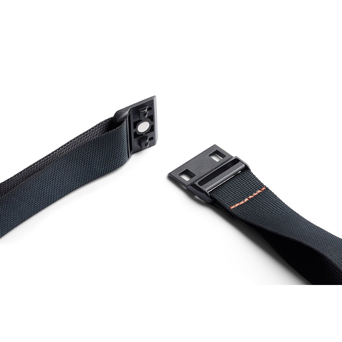 Bellroy Lite Sling in Black - Getoutside Shoes