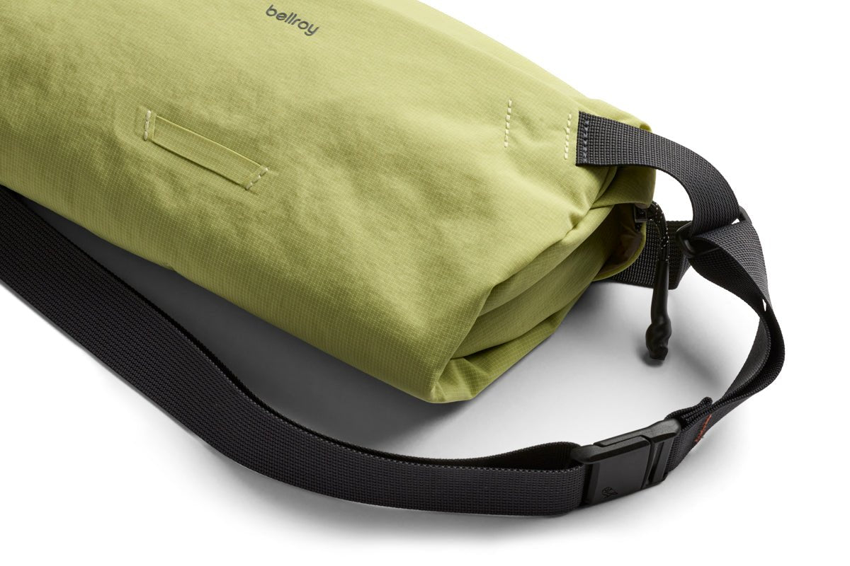 Bellroy Lite Sling in Kiwi - Getoutside Shoes