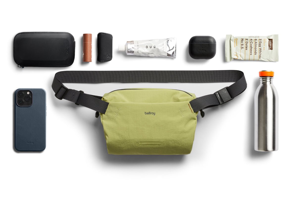 Bellroy Lite Sling Mini in Kiwi - Getoutside Shoes