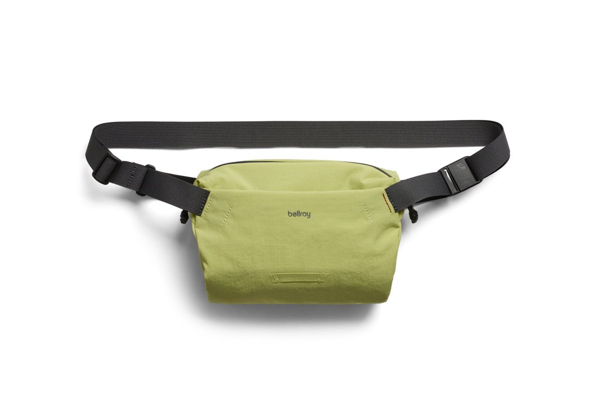 Bellroy Lite Sling Mini in Kiwi - Getoutside Shoes