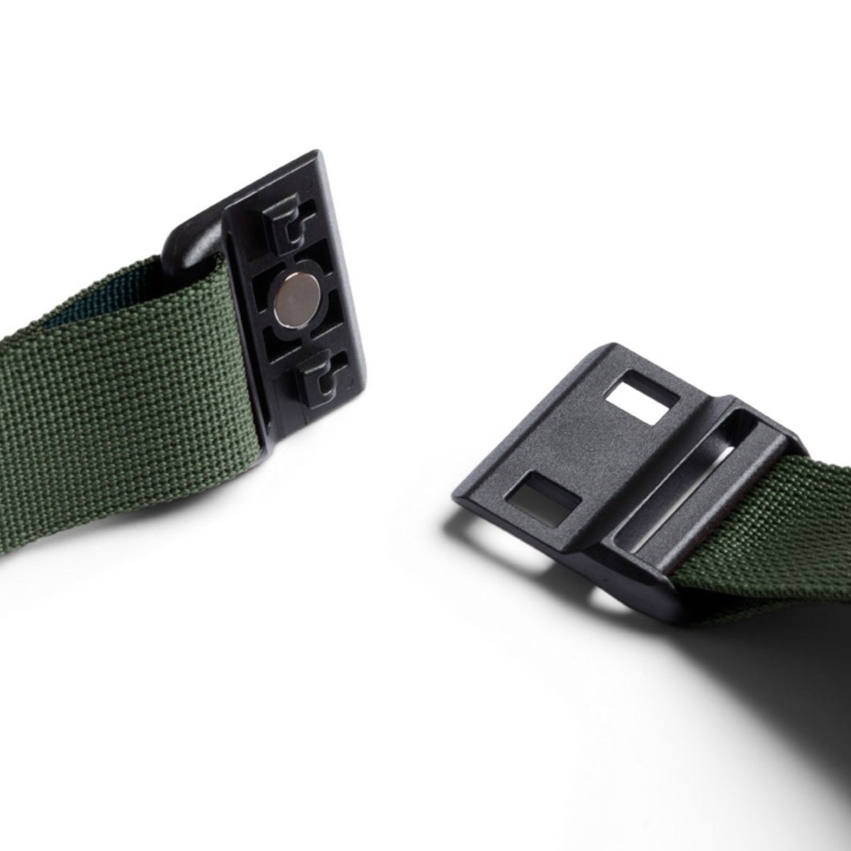 Bellroy Lite Sling Mini in Spruce - Getoutside Shoes