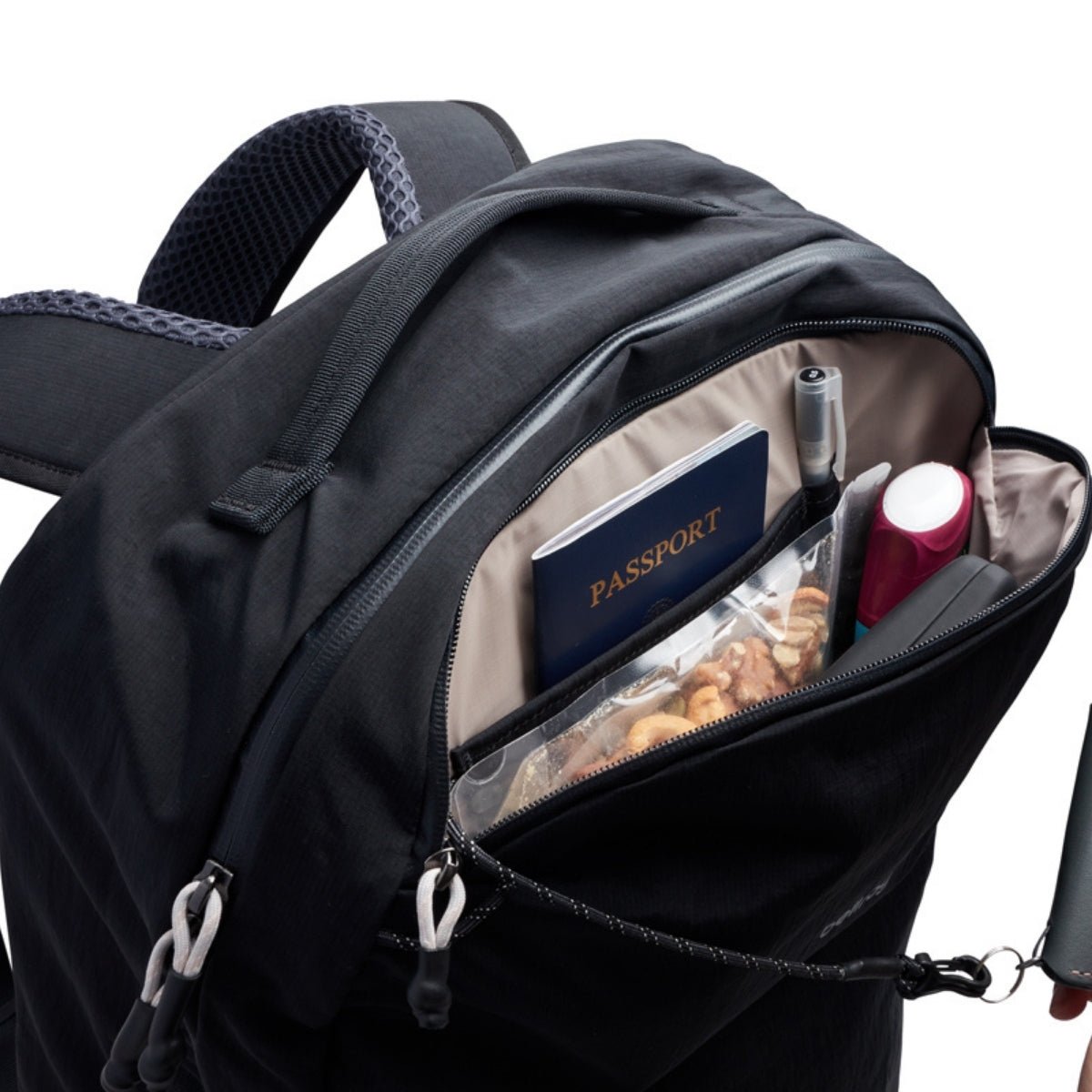 Bellroy Lite Travel Pack 30L in Black - Getoutside Shoes