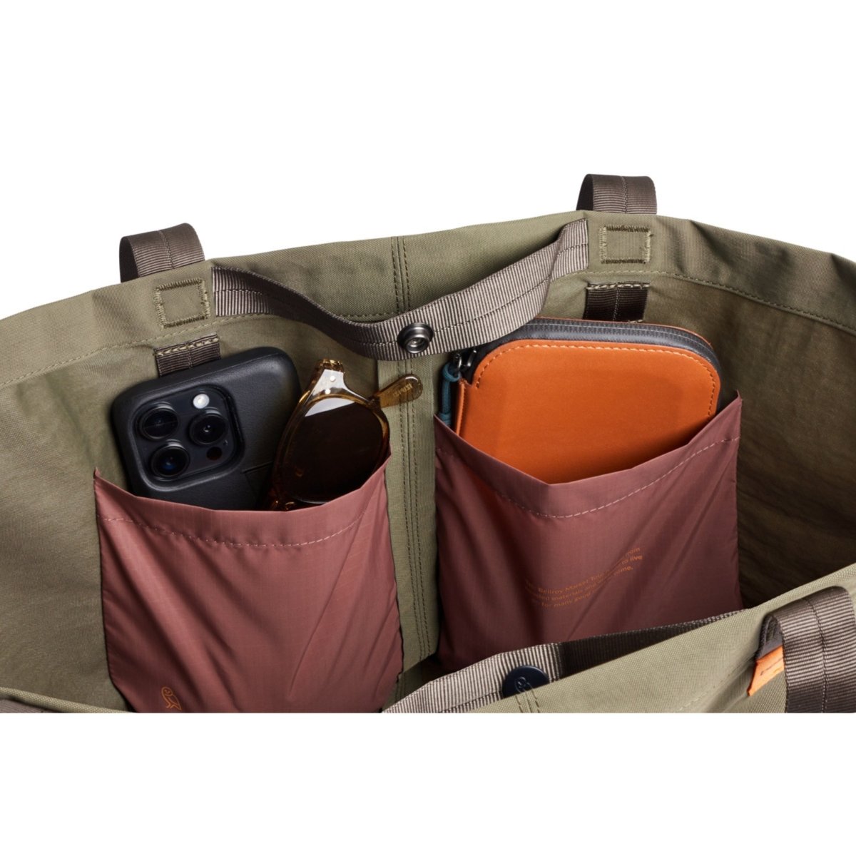 Bellroy Market Tote Plus in Willow - Getoutside Shoes