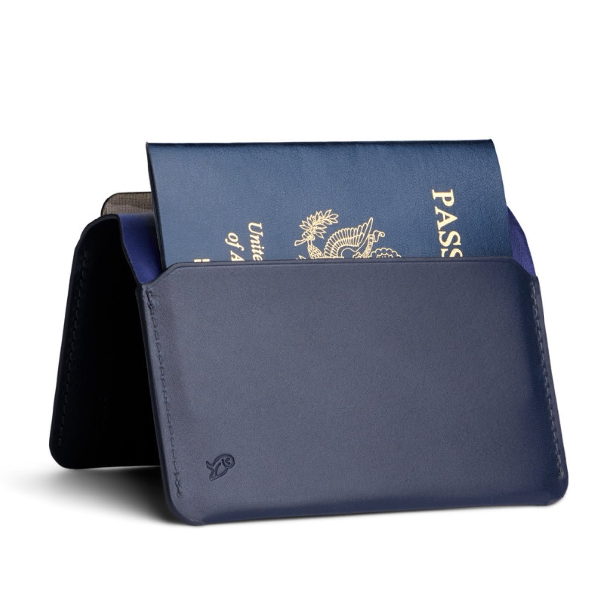 Bellroy Passport Cover in Navy - Getoutside Shoes