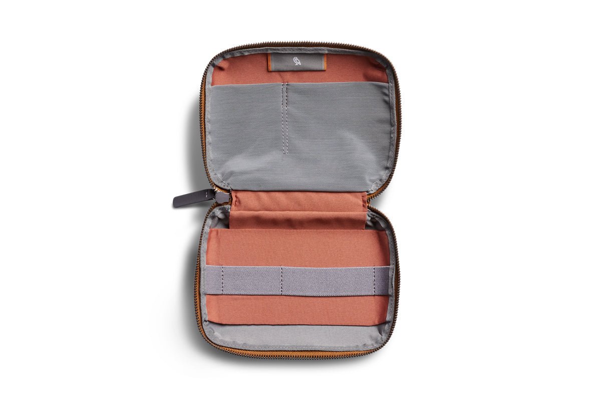 Bellroy Tech Kit Compact in Bronze - Getoutside Shoes