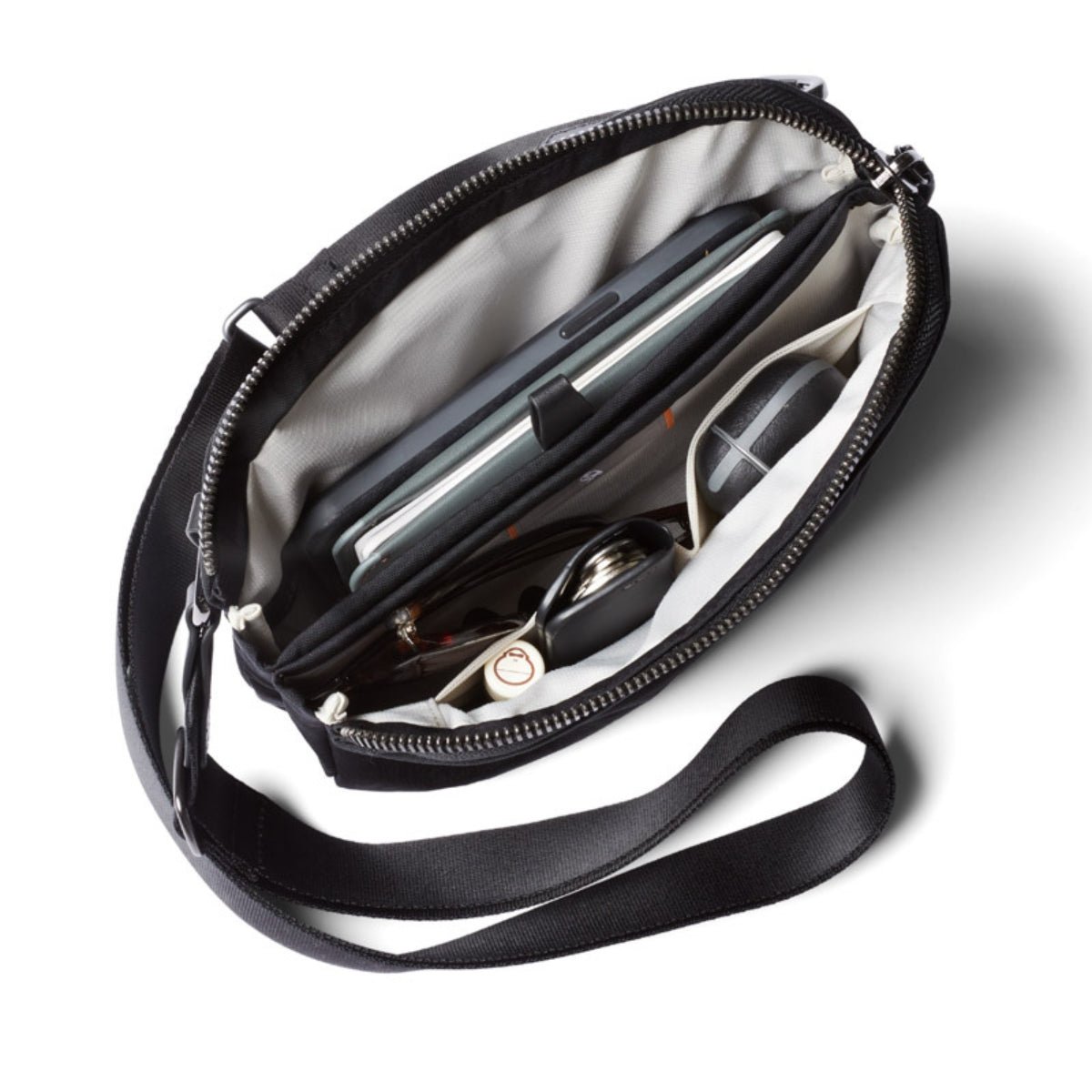 Bellroy Tokyo Side Bag in Raven - Getoutside Shoes