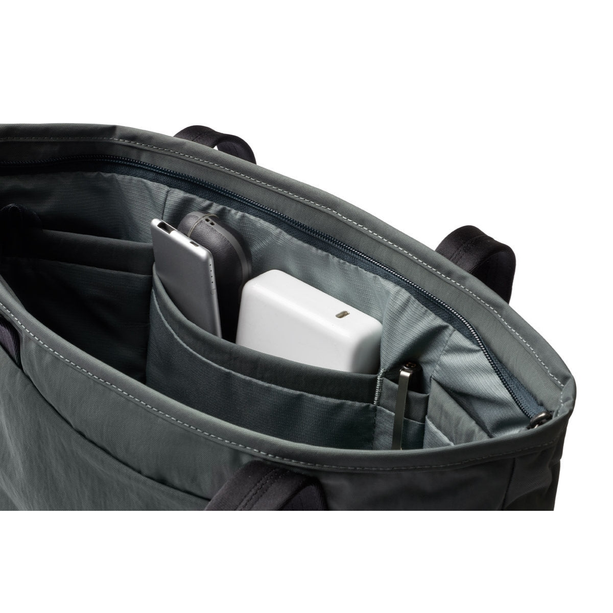 Bellroy Tokyo Tote Compact in Everglade - Getoutside Shoes