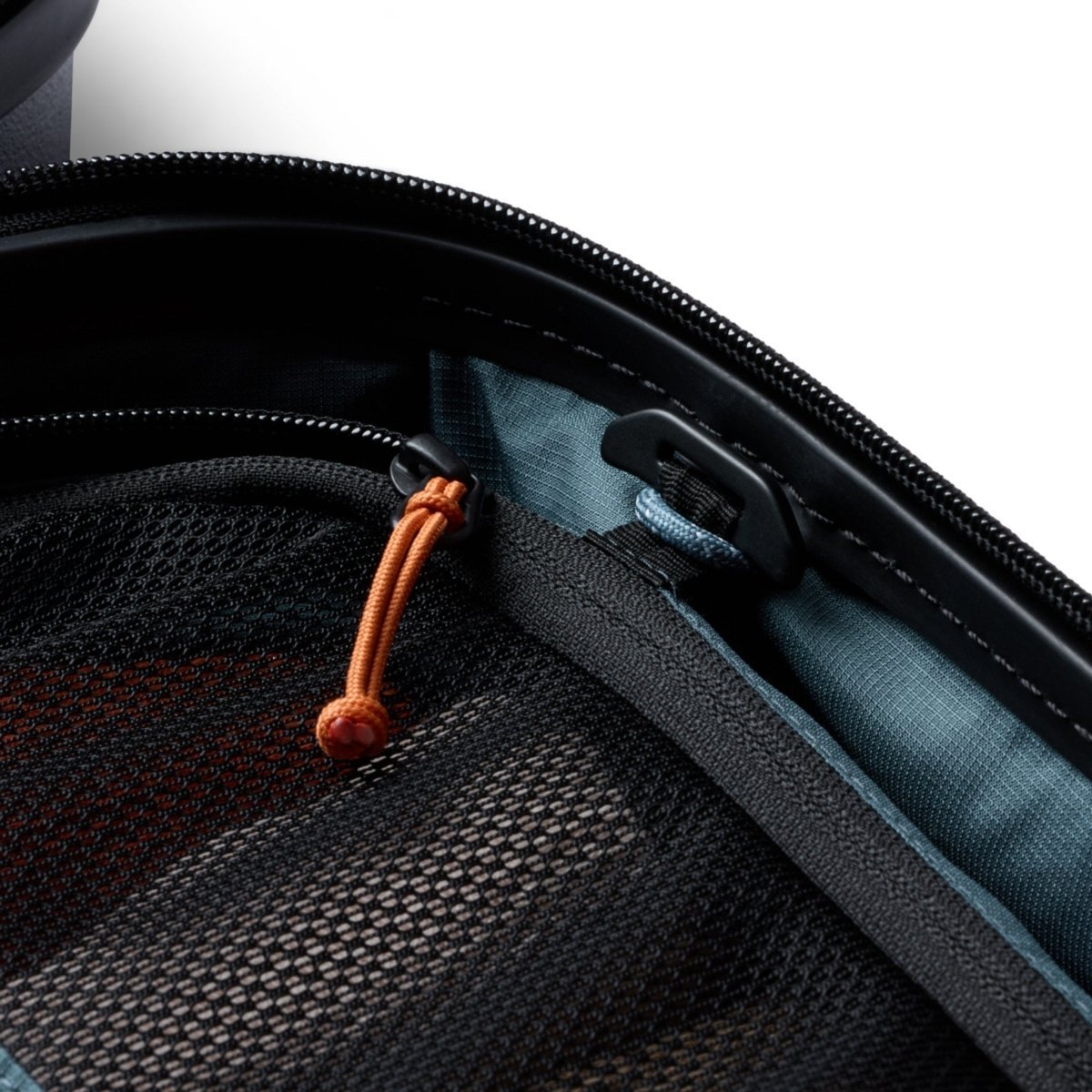 Bellroy Transit Carry - On in Black - Getoutside Shoes