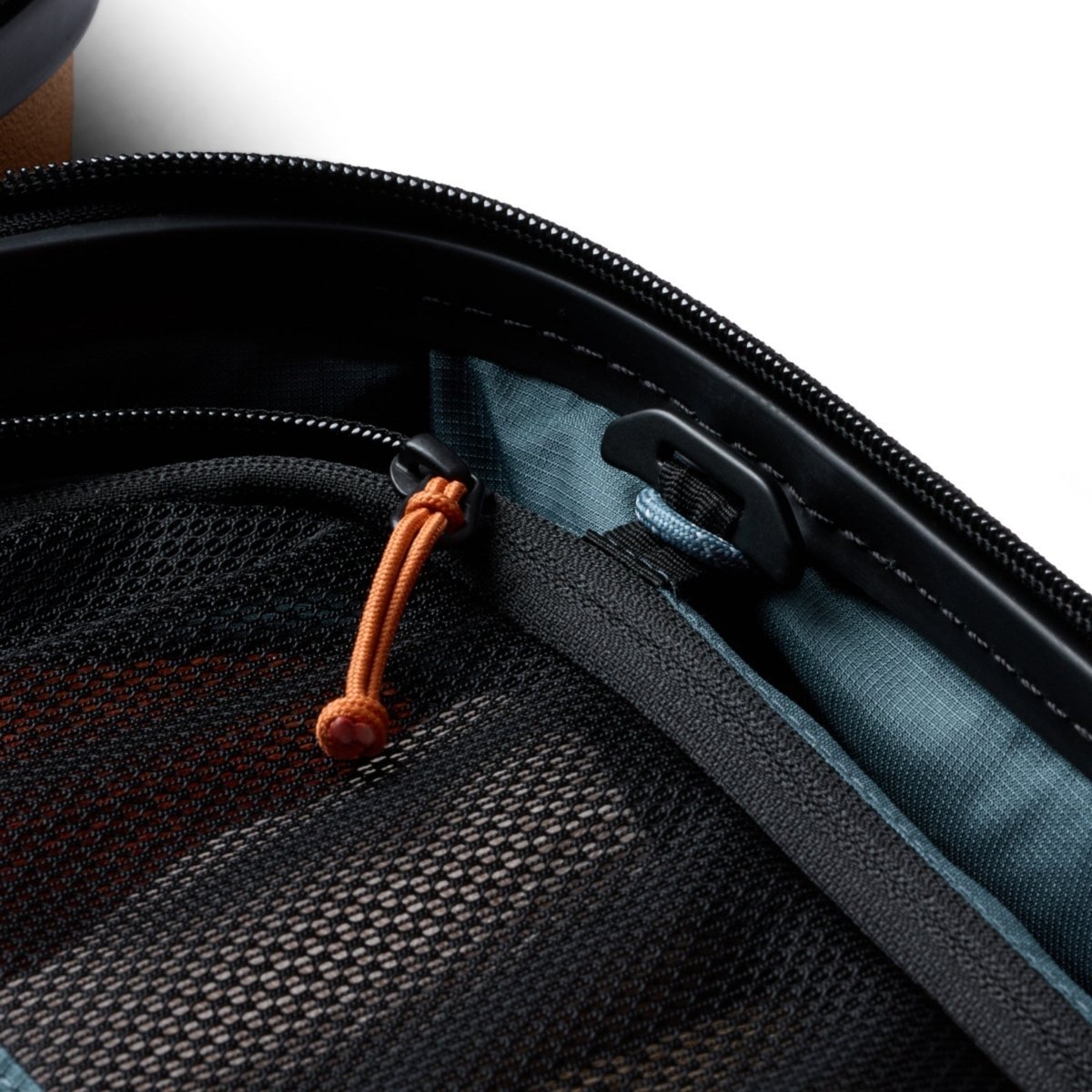 Bellroy Transit Carry - On Plus in Bronze - Getoutside Shoes