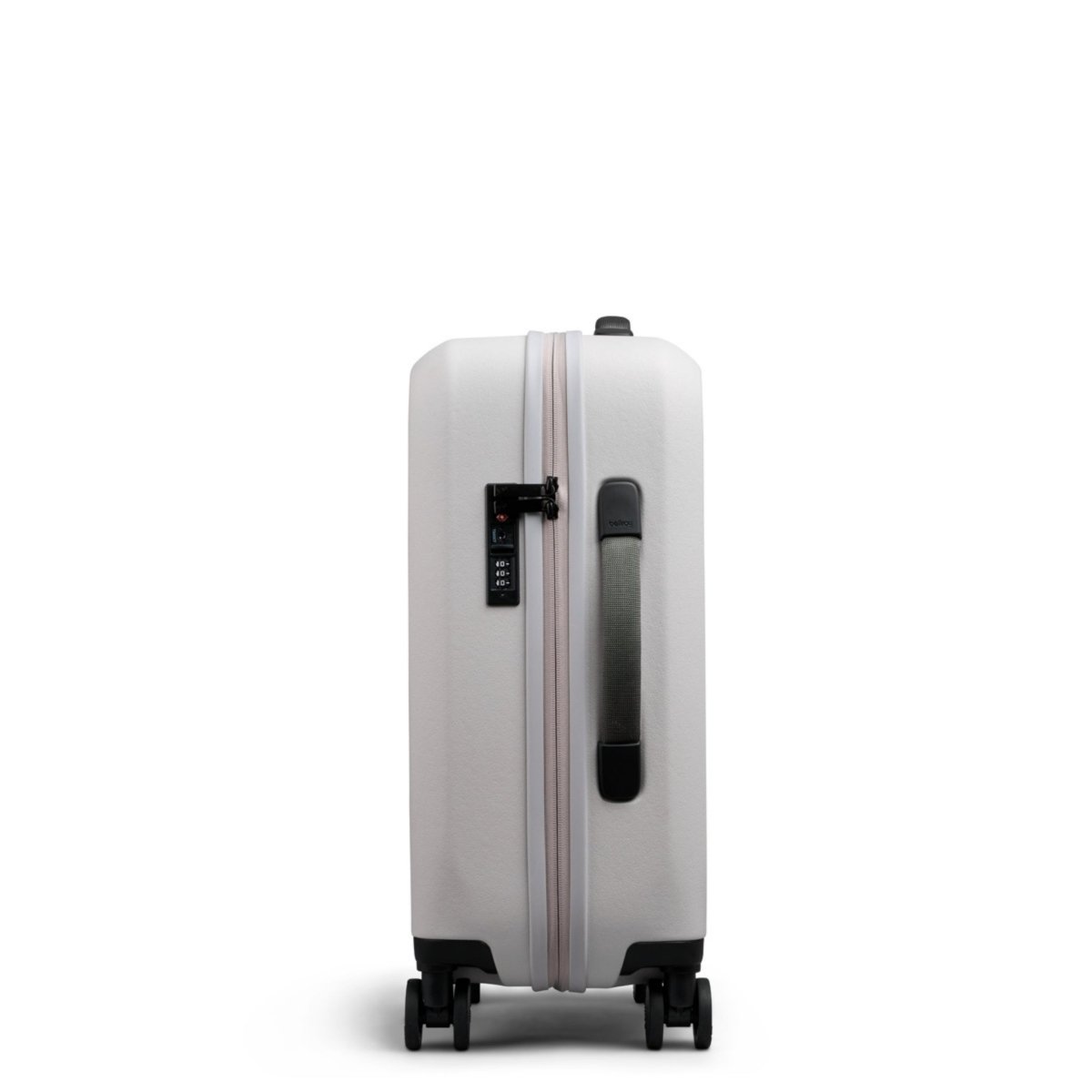 Bellroy Transit Carry - On Plus in Chalk - Getoutside Shoes