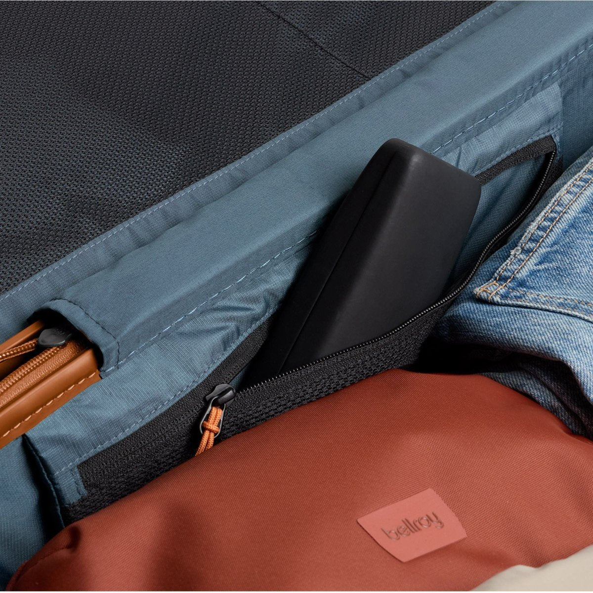 Bellroy Transit Check - In Large in Bronze - Getoutside Shoes