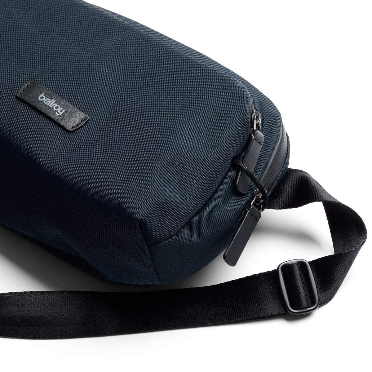 Bellroy Transit Sling 5L in Nightsky - Getoutside Shoes