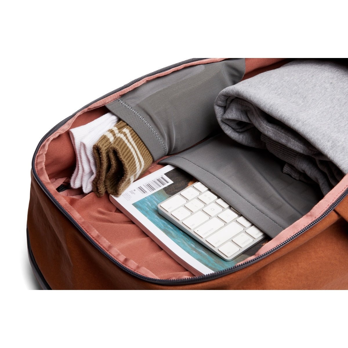 Bellroy Transit Workpack 20L (Second Edition) in Bronze - Getoutside Shoes