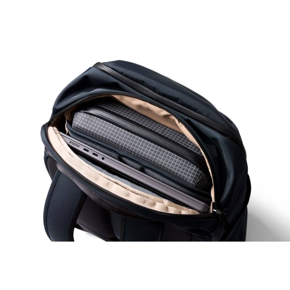 Bellroy Transit Workpack 26L in Nightsky - Getoutside Shoes