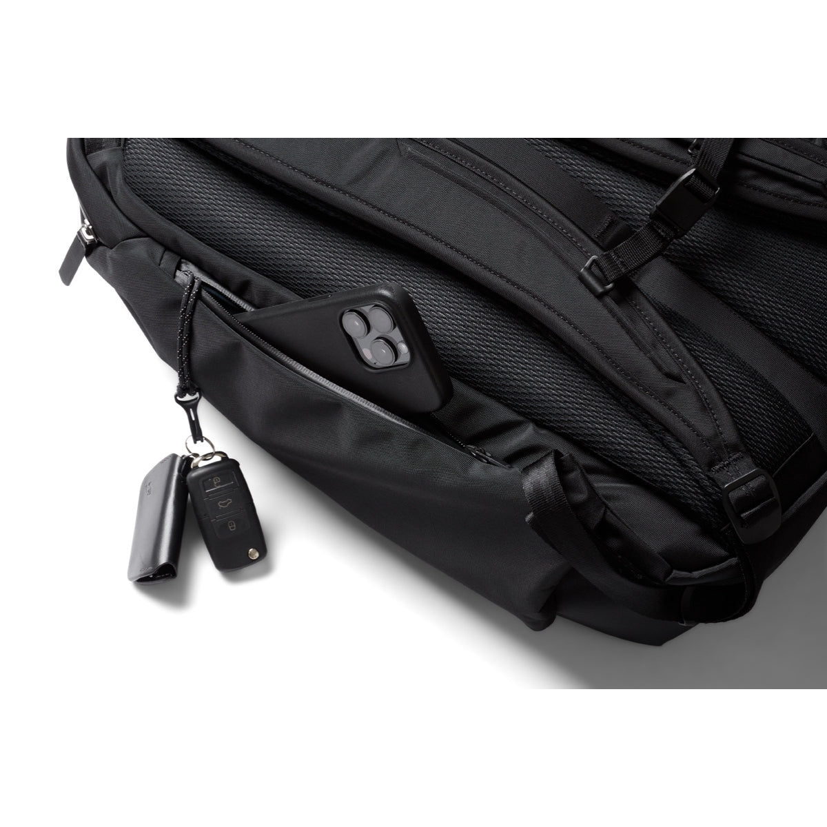 Bellroy Transit Workpack Pro 28L in Black - Getoutside Shoes