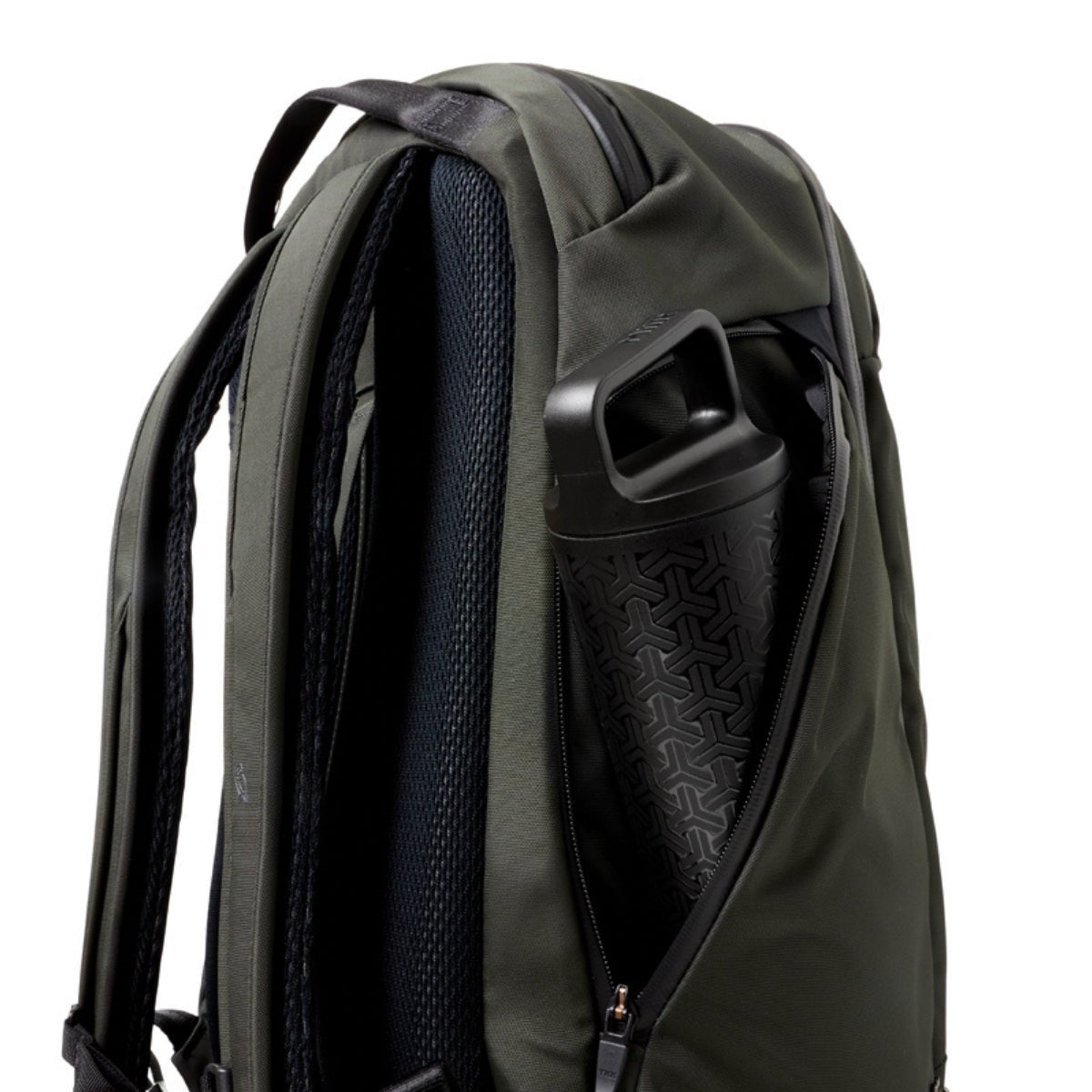 Bellroy Transit Workpack Pro 28L in Olive - Getoutside Shoes