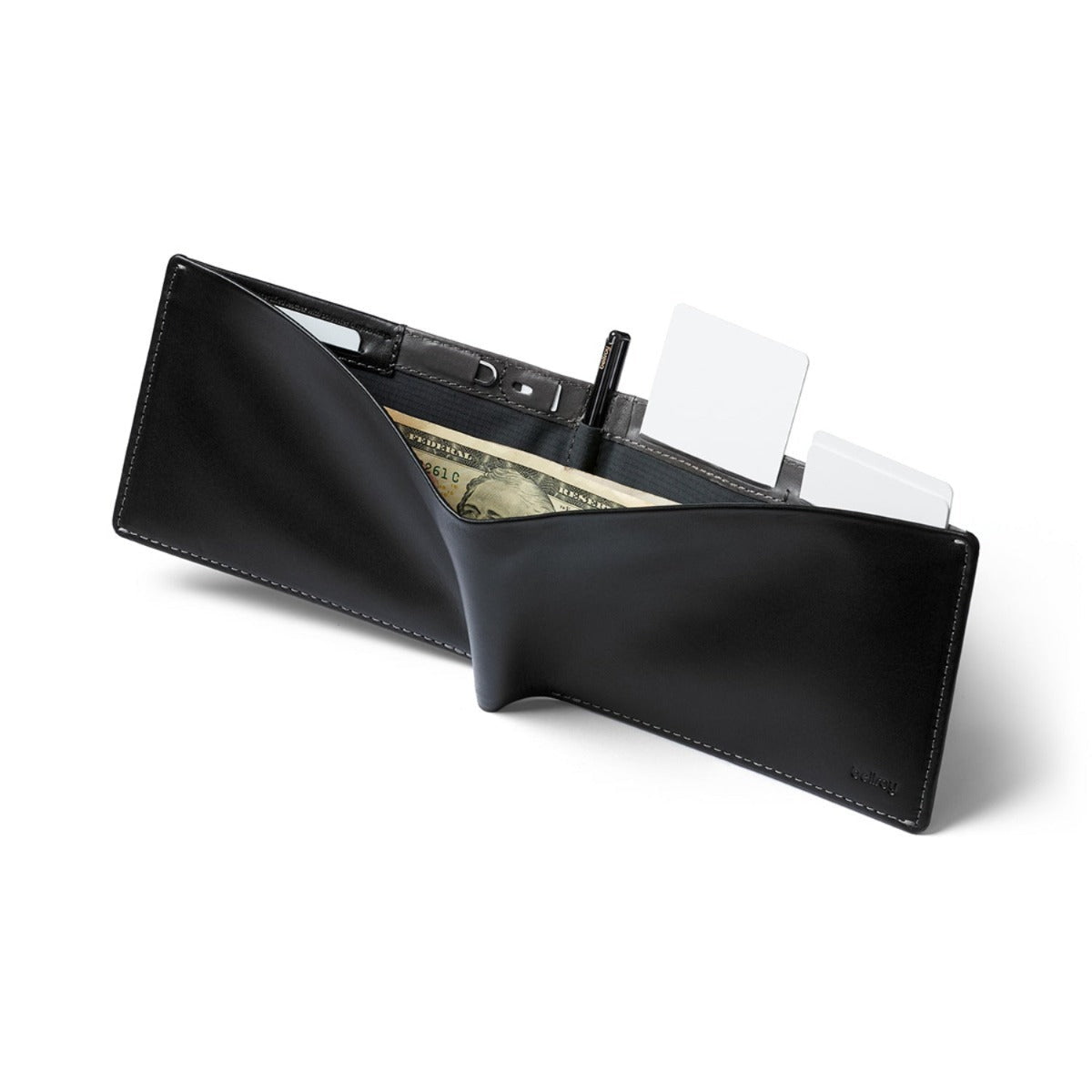Bellroy Travel Wallet in Black - Getoutside Shoes