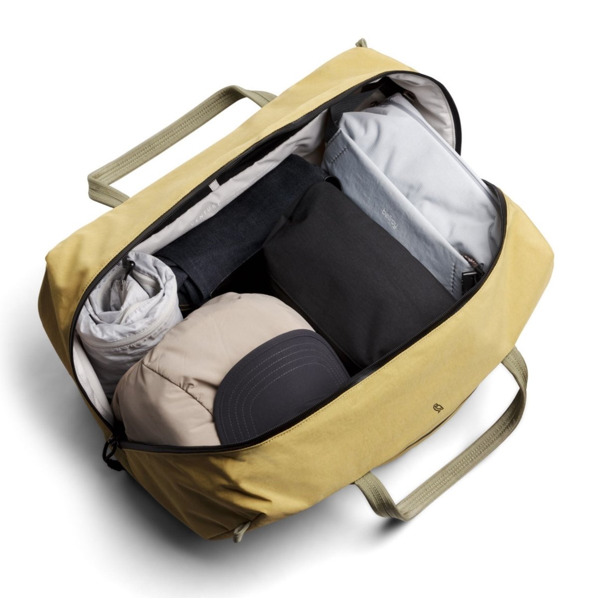 Bellroy Venture Ready Duffel 40L in Safari - Getoutside Shoes