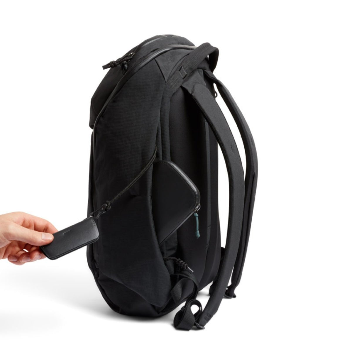 Bellroy Venture Ready Pack 20L in Black - Getoutside Shoes
