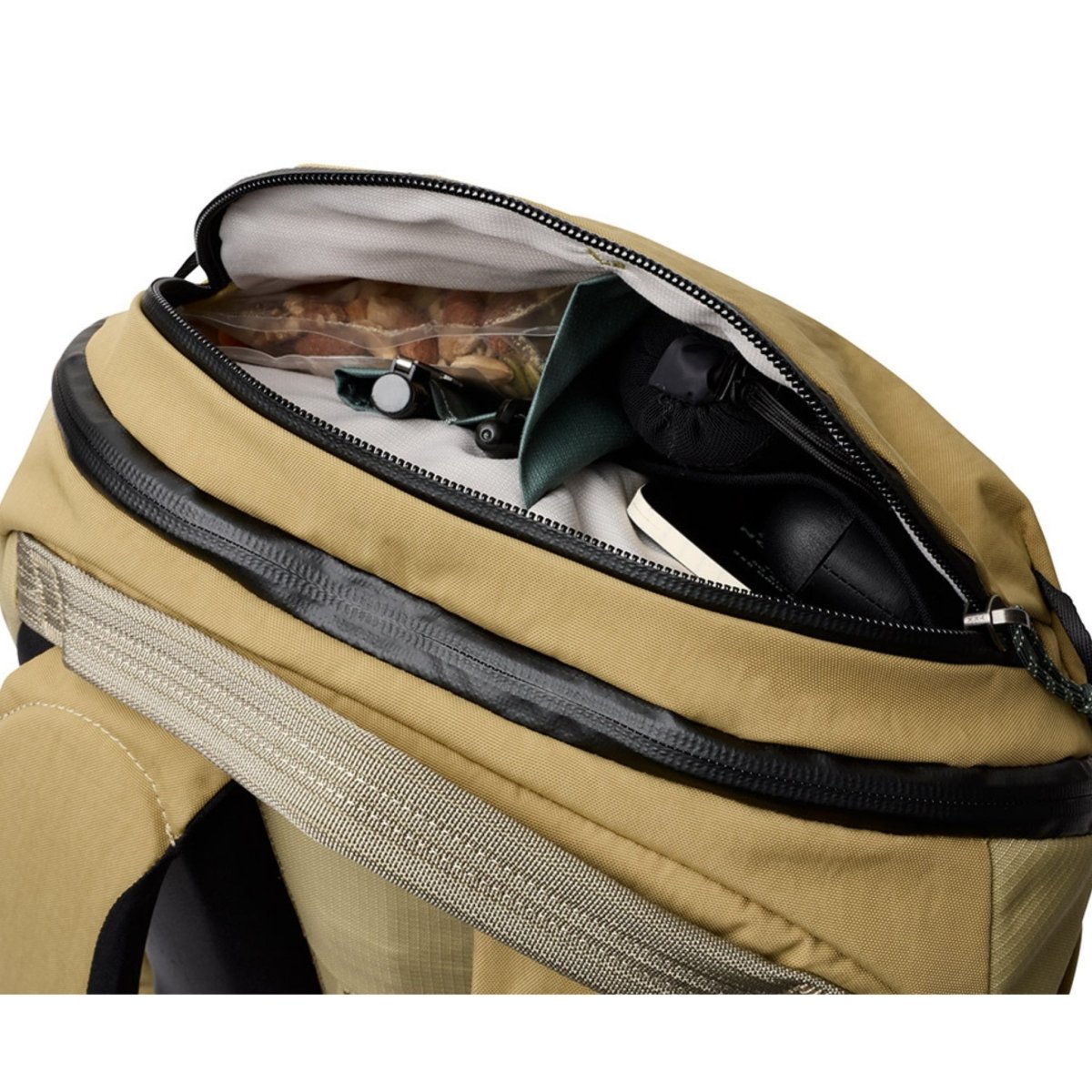 Bellroy Venture Ready Pack 20L in Safari - Getoutside Shoes