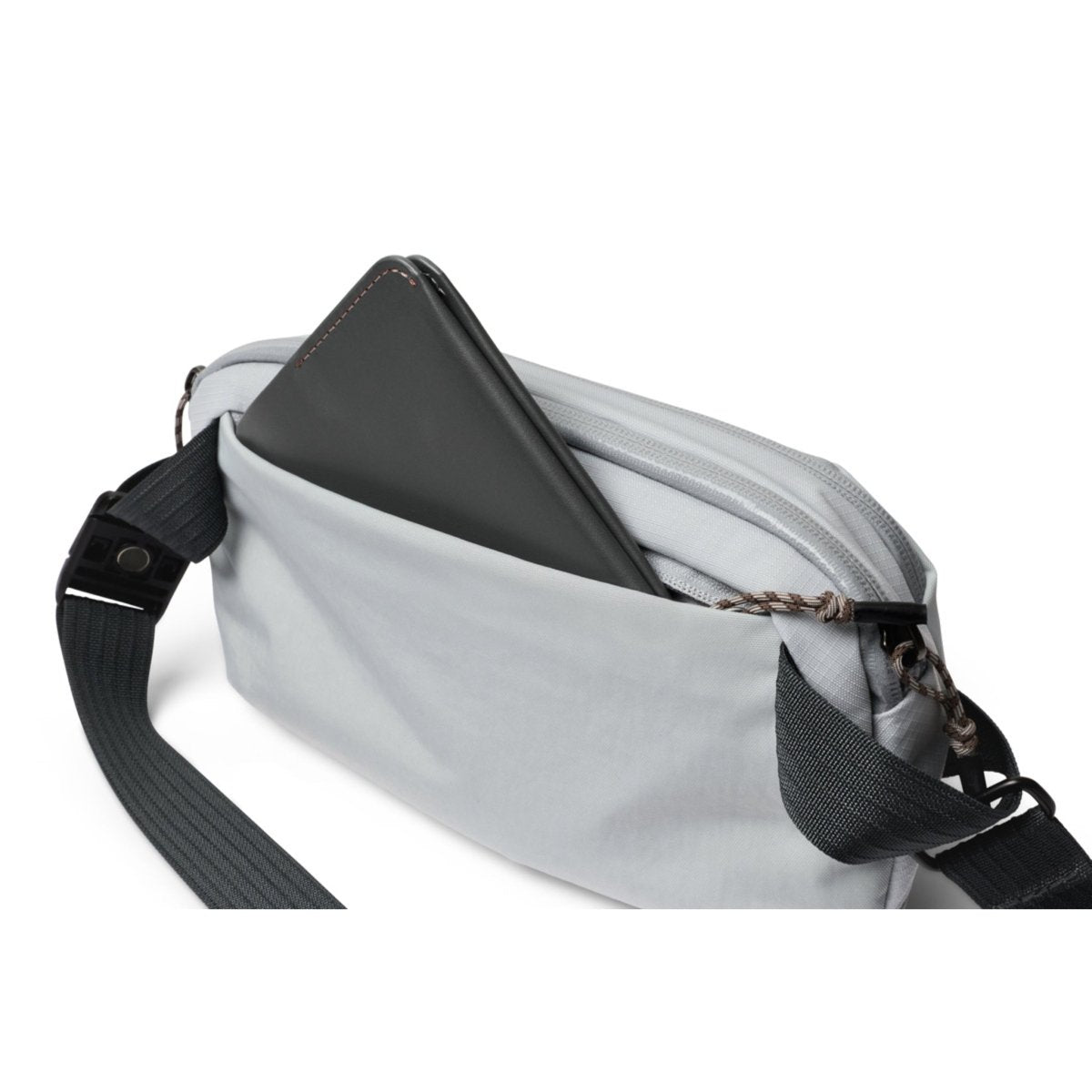 Bellroy Venture Ready Sling 2.5L in Fog - Getoutside Shoes