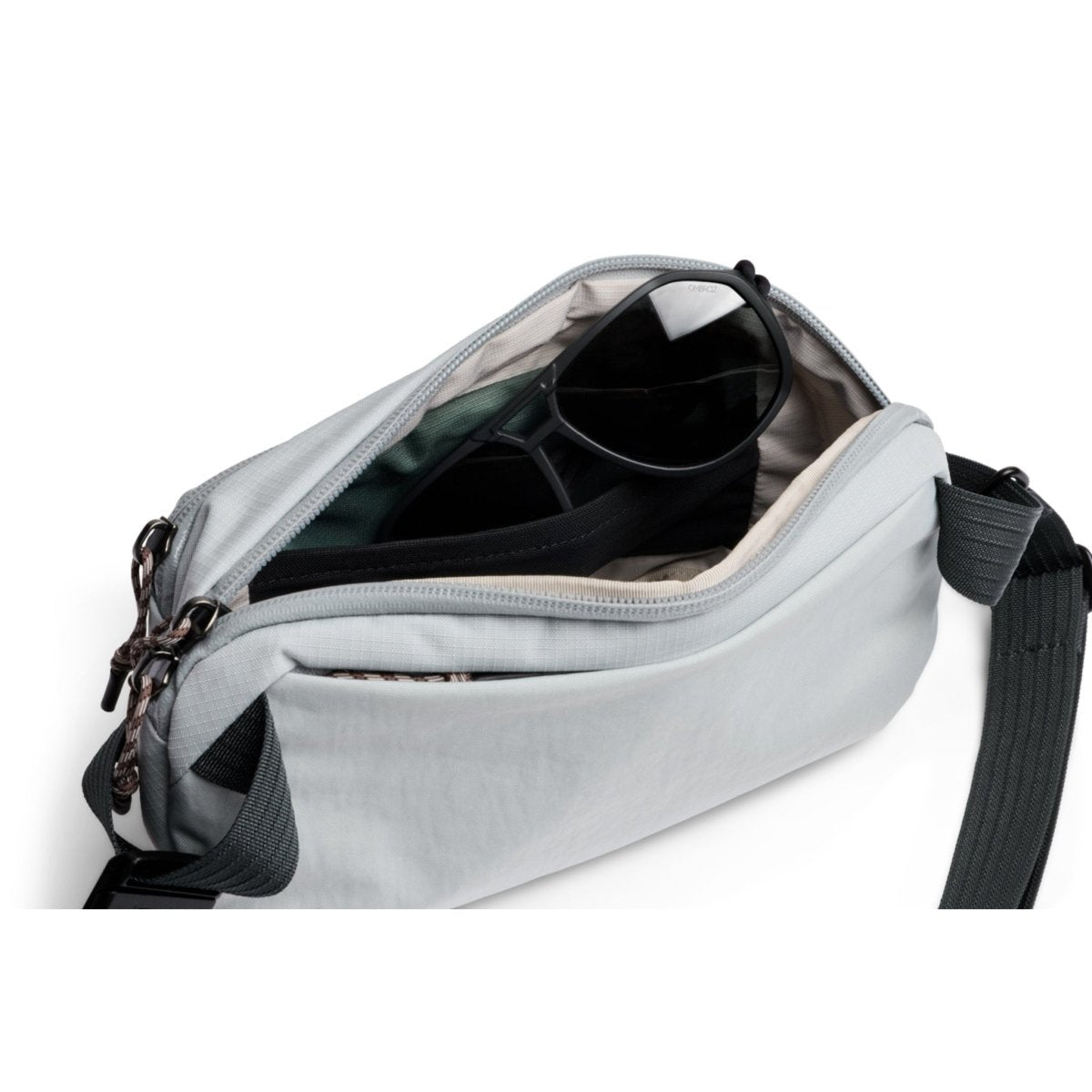 Bellroy Venture Ready Sling 2.5L in Fog - Getoutside Shoes