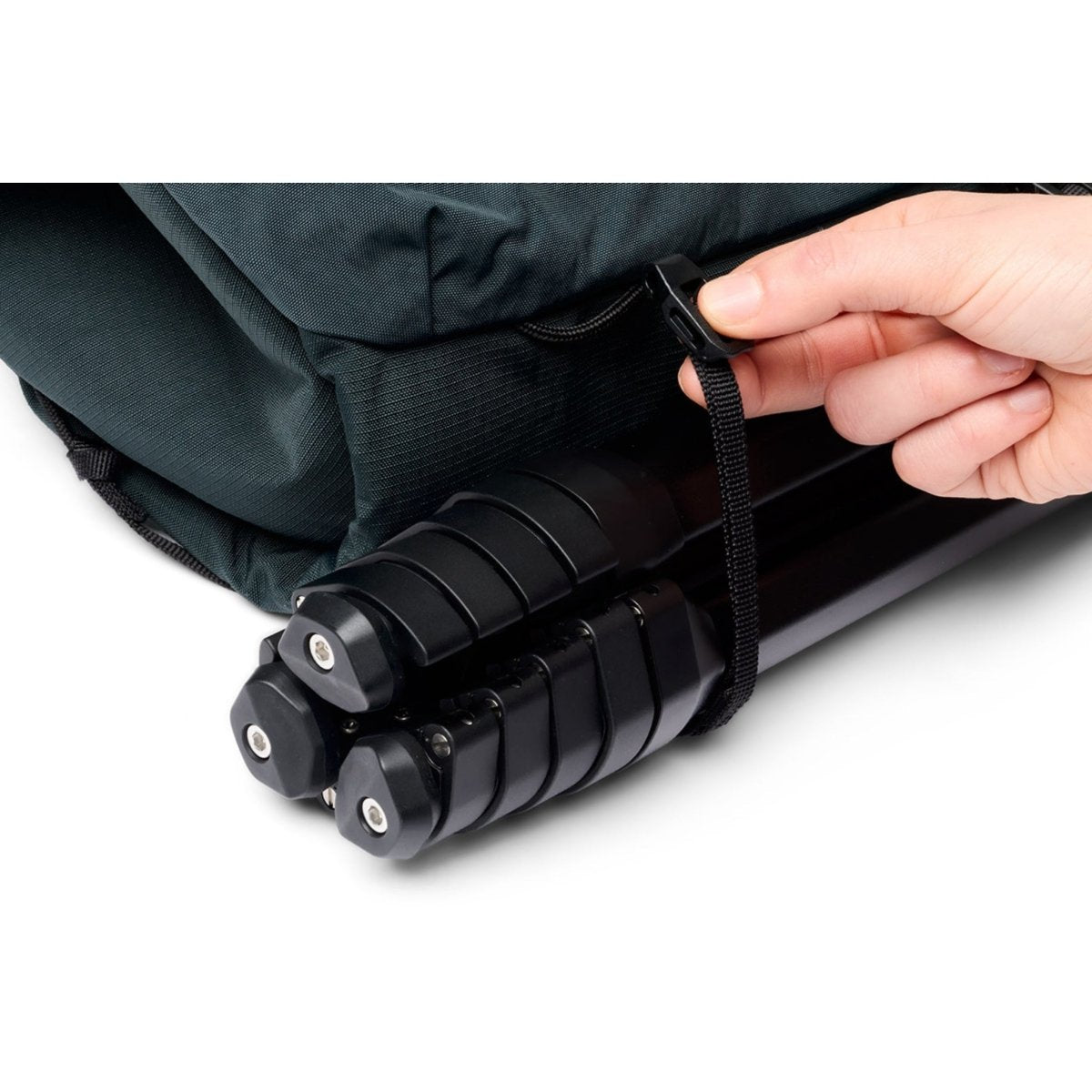 Bellroy Venture Sling 10L in Deep Ocean - Getoutside Shoes
