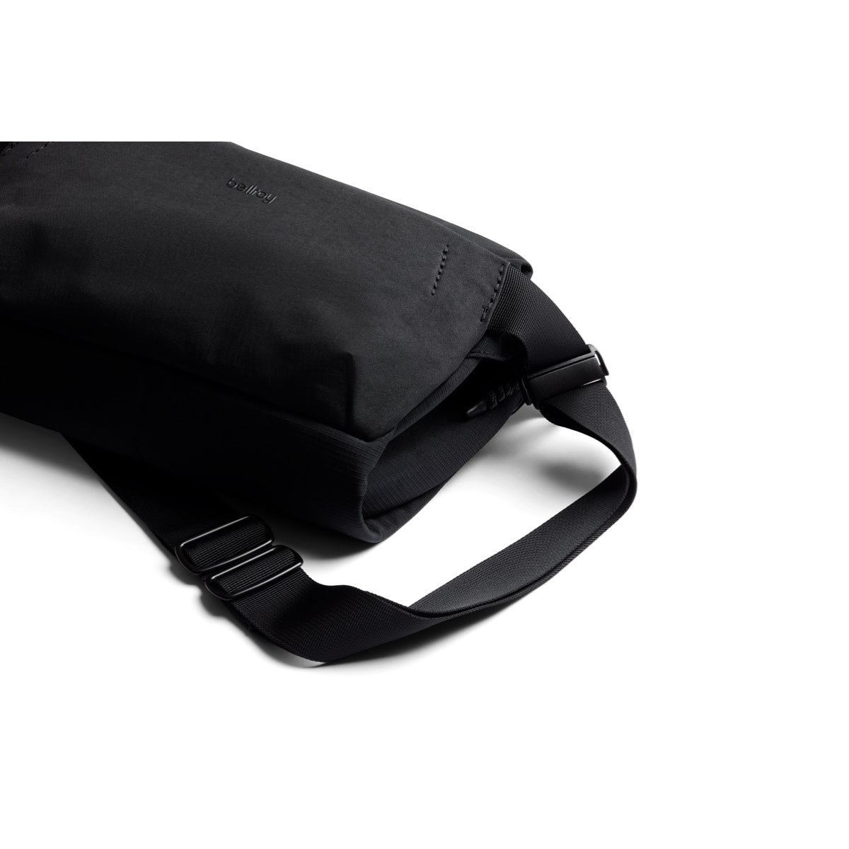 Bellroy Venture Sling 6L in Black - Getoutside Shoes
