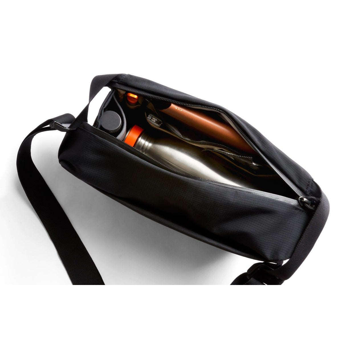 Bellroy Venture Sling 6L in Black - Getoutside Shoes