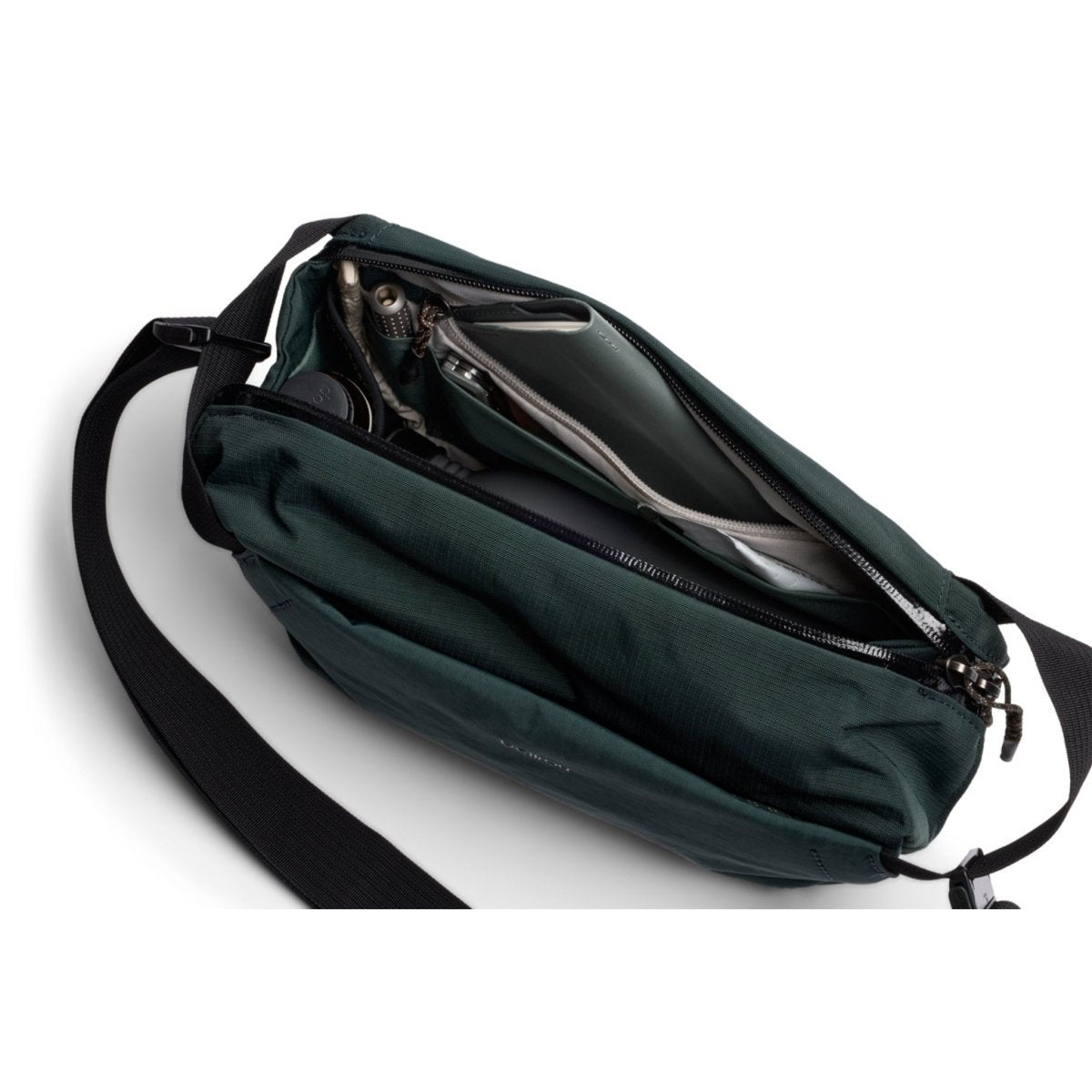 Bellroy Venture Sling 6L in Deep Ocean – Getoutside Shoes