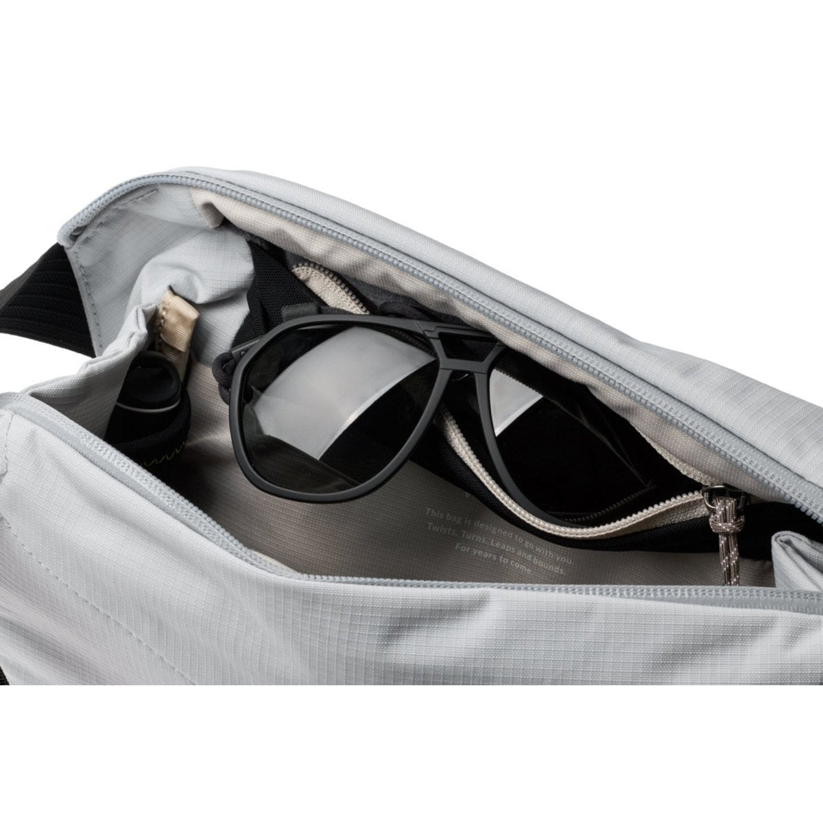 Bellroy Venture Sling 6L in Fog - Getoutside Shoes