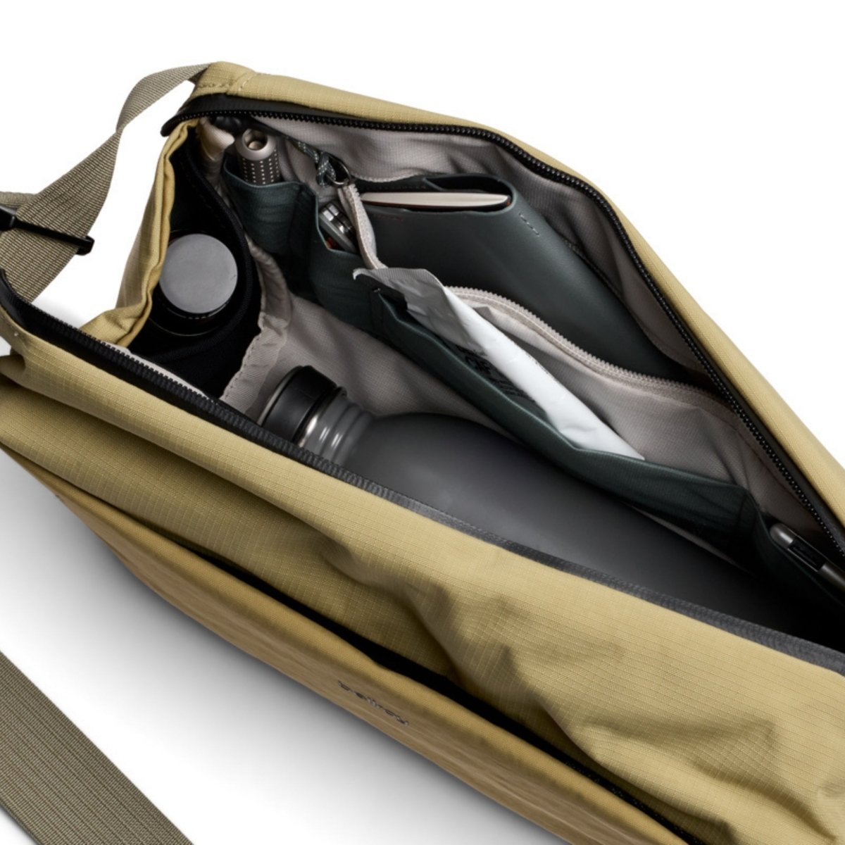 Bellroy Venture Sling 9L in Safari - Getoutside Shoes