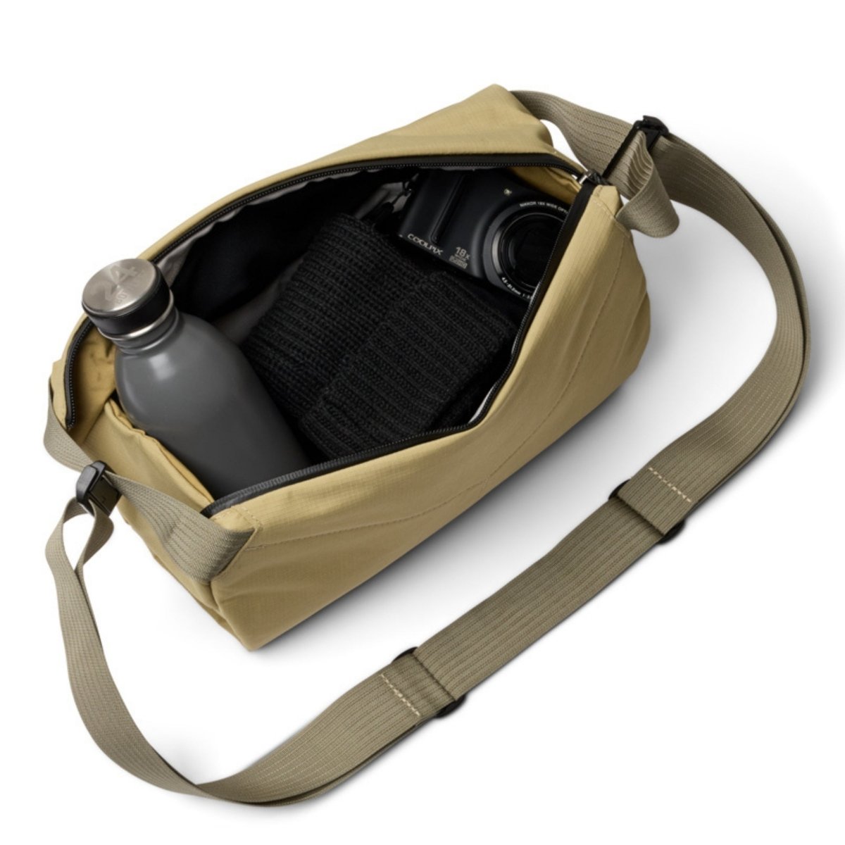 Bellroy Venture Sling 9L in Safari - Getoutside Shoes