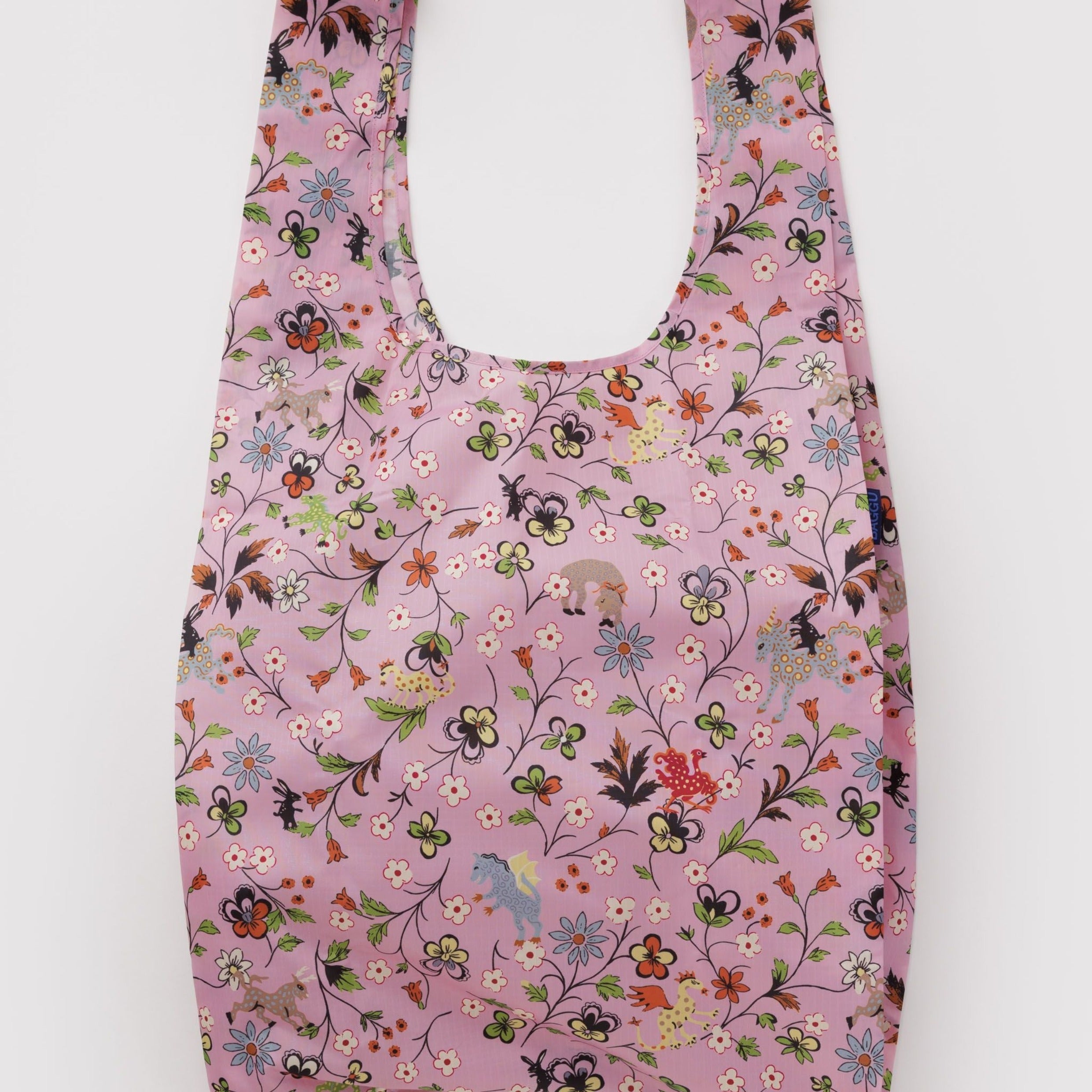 Baggu Big Baggu in Castle Creatures