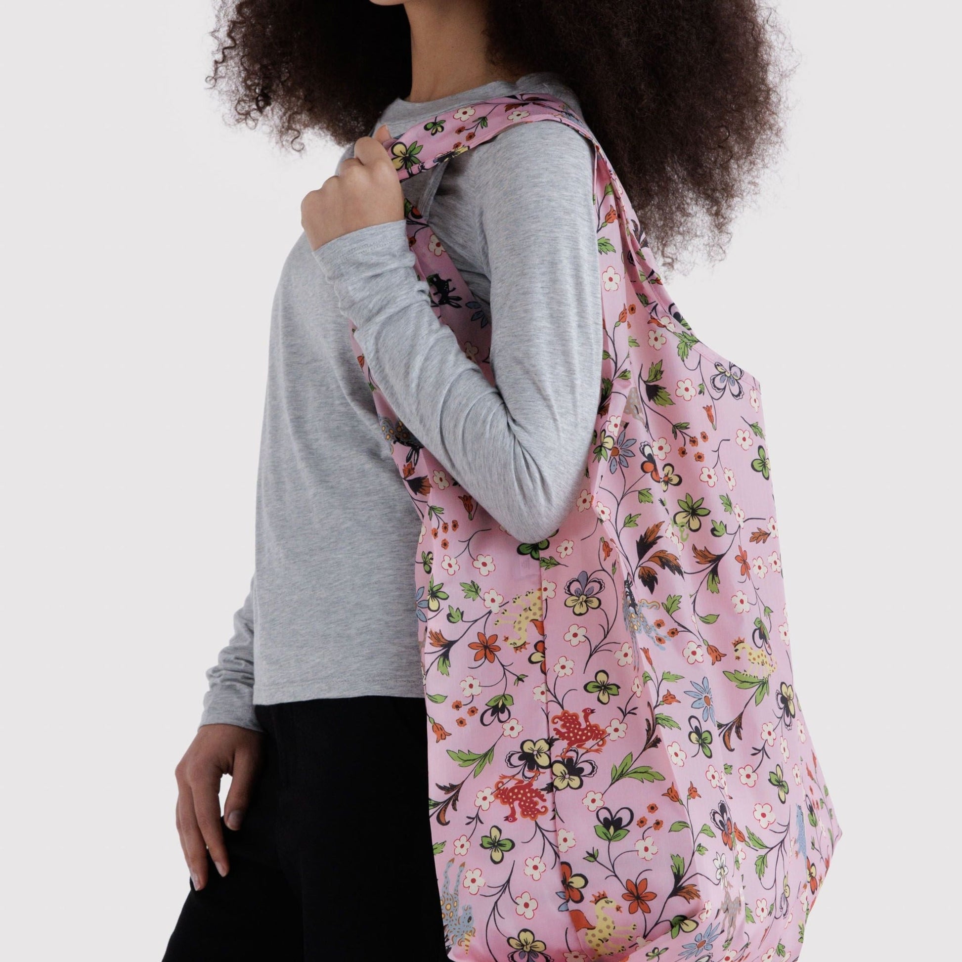 Baggu Big Baggu in Castle Creatures