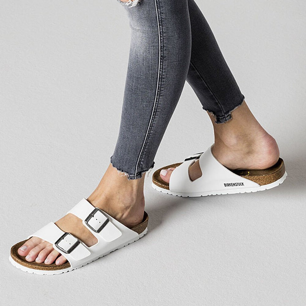 Birkenstock Arizona Birko-Flor in White - Getoutside Shoes