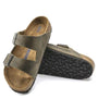 Birkenstock Arizona Softbed Oiled Leather in Faded Khaki - Getoutside Shoes