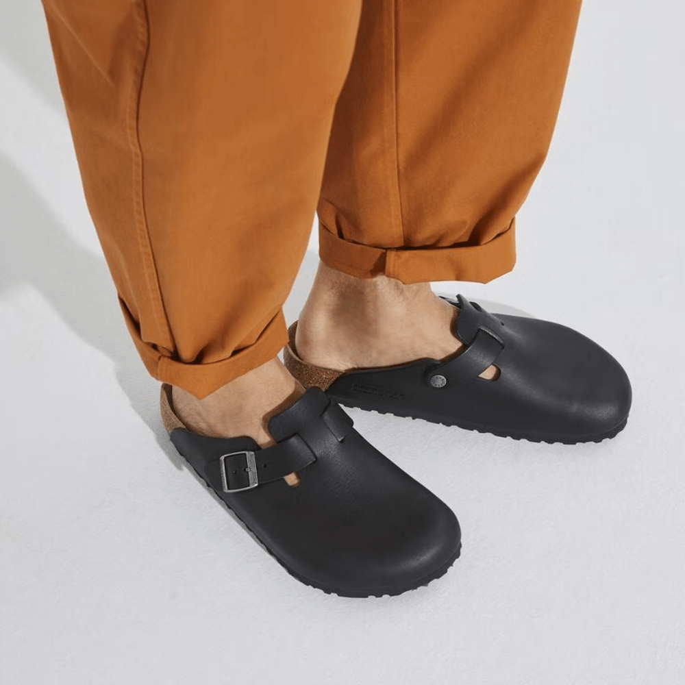 Birkenstock Men's Boston Grip Leather in Vintage Wood Black - Getoutside Shoes