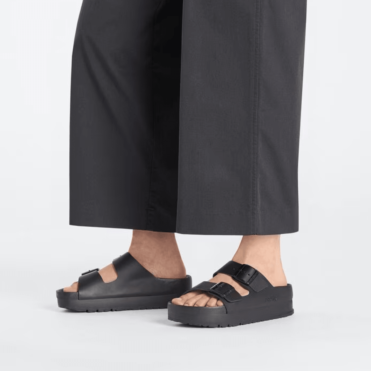 Birkenstock Women's Arizona Flex Platform Leather in Black - Getoutside Shoes