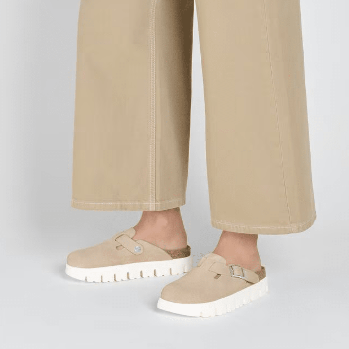 Birkenstock Women's Boston Chunky Suede Leather in Warm Sand - Getoutside Shoes